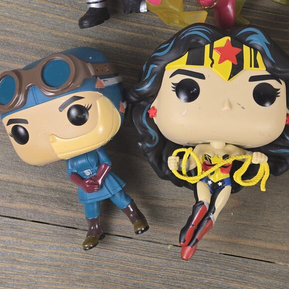 15+ Random DC Funko Pops - Out Of Box - As-is Plus Mystery Minis Not Pictured - Picture 2 of 9